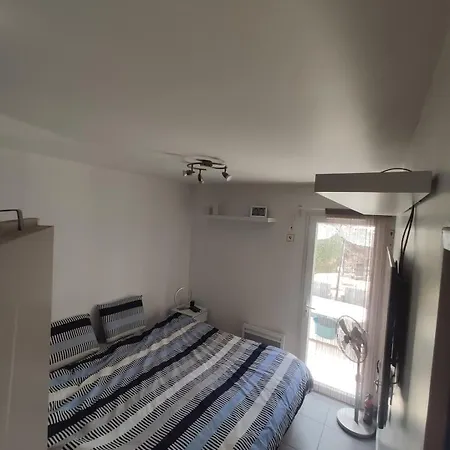 Friendly House And Setting For Families!!!